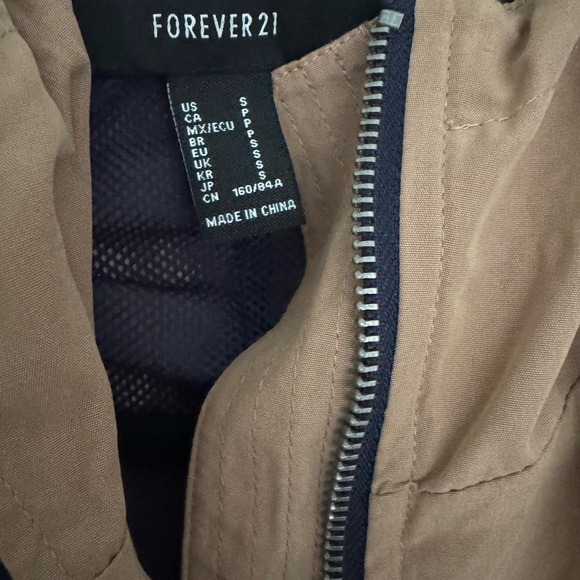 Forever 21 women’s brown hooded lover style parka jacket coat size small 4 6 - Picture 3 of 3